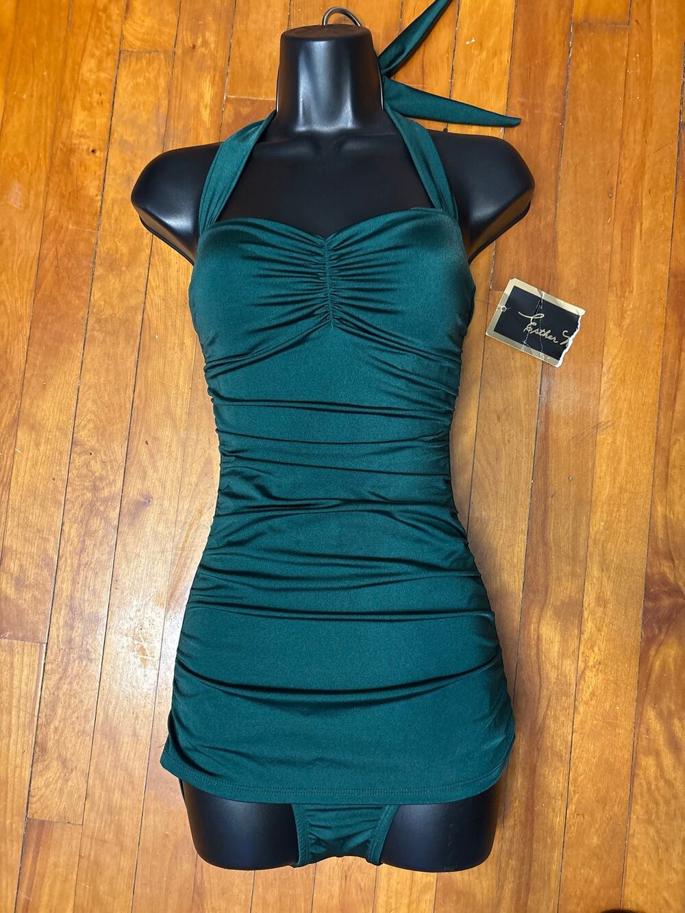 NWT ESTHER WILLIAMS CLASSIC SHEATH GREEN ONE PIECE BATHING SUIT size 8